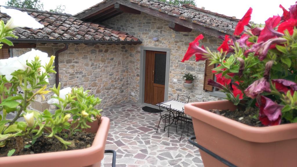 Agriturismo Mandrioli プラトヴェッキオ エクステリア 写真