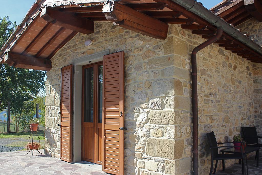 Agriturismo Mandrioli プラトヴェッキオ エクステリア 写真
